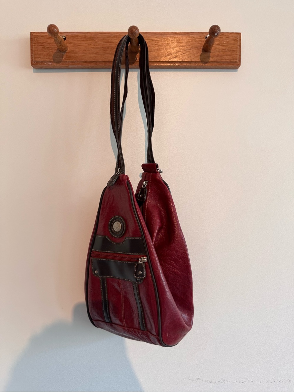Mouflon Canada Burgundy Leather Convertible Backpack Bag